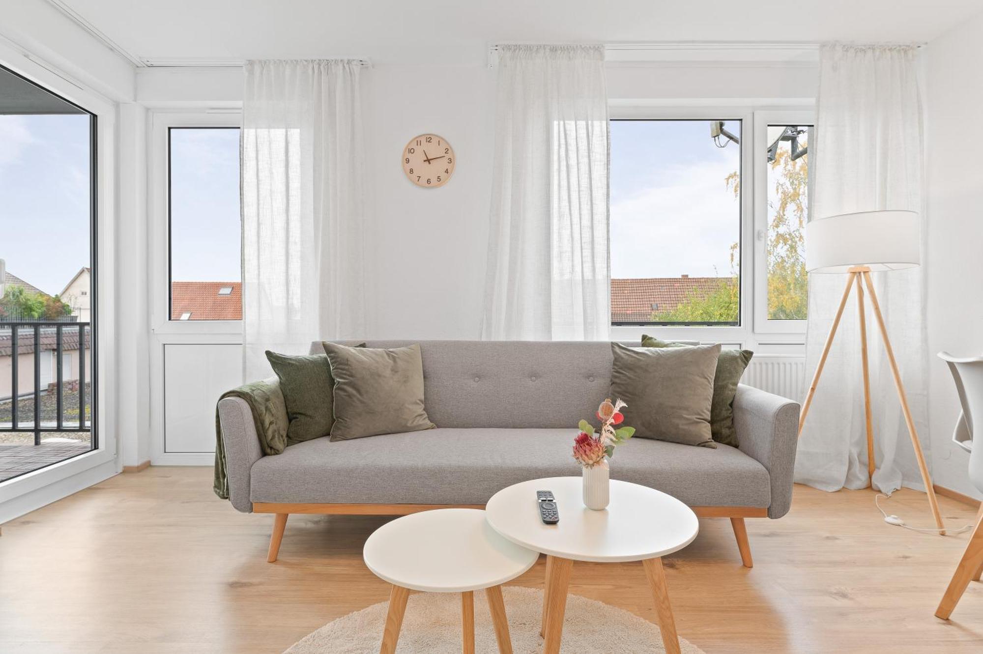 Wohlfuehl-Apartment I Zentral I Balkon I Kueche Фелльбах Екстер'єр фото